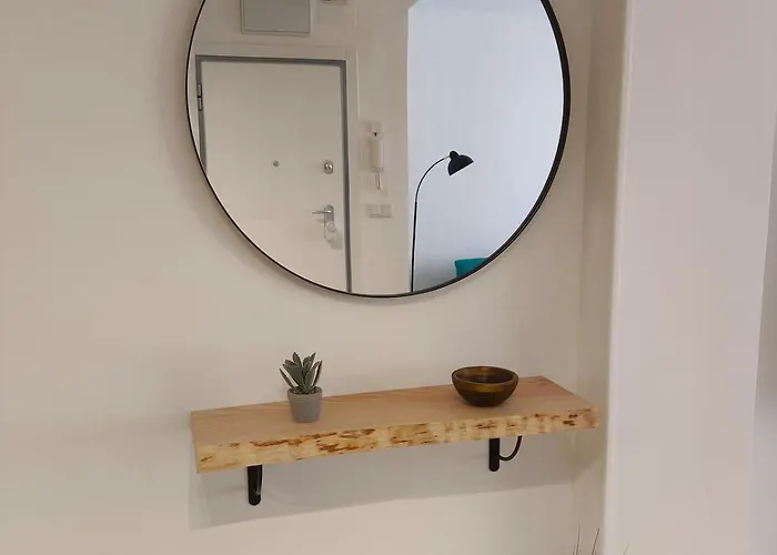 Piso En El Corazon De Con Terraza شقة إلتشه