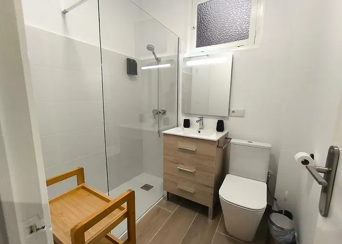 Piso En El Corazon De Con Terraza شقة