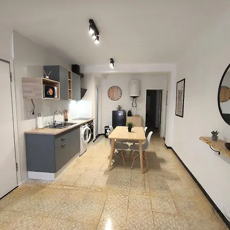 Piso En El Corazón De Con Terraza Apartamento